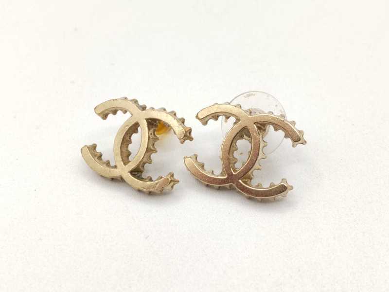 シャネル買取　ピアス